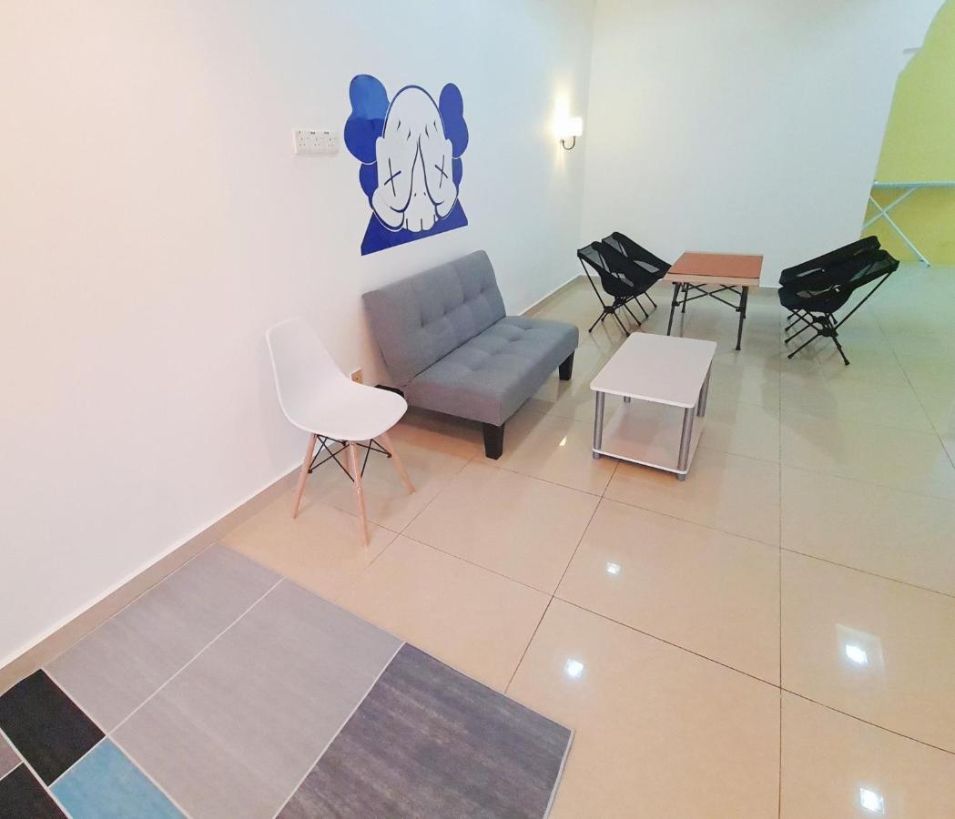 Lot 90 Town Roomstay Seremban